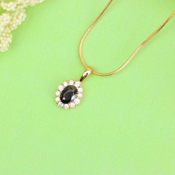 "Black Oval Pendant with Sparkling Halo in Gold-Plated Brass Setting, XPPT1814 - Picture 2 of 13